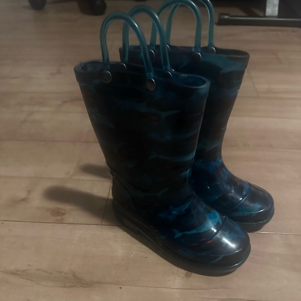 Western Chief Blue Shark Kids Rain Boots